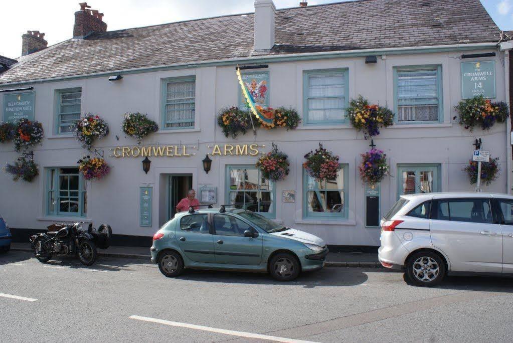 The Cromwell Arms Inn Bovey Tracey Exterior foto