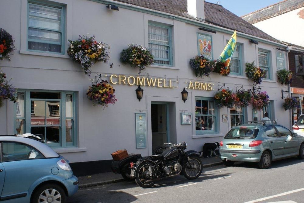 The Cromwell Arms Inn Bovey Tracey Exterior foto